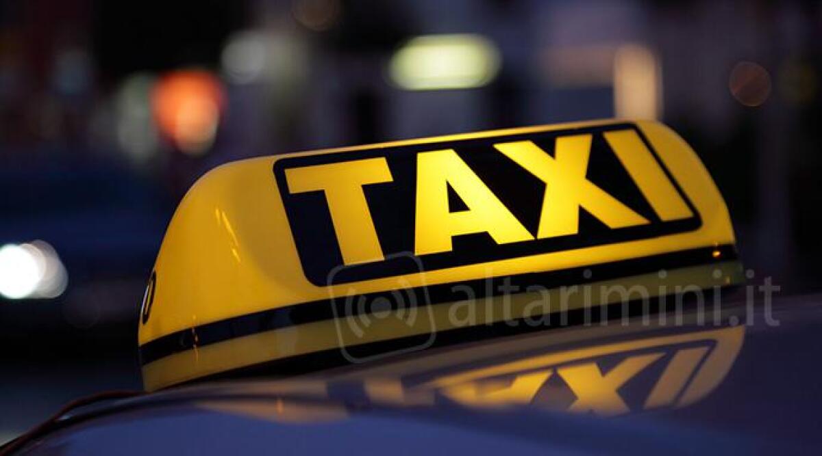 Aeroporto Rimini, trovato l&rsquo;accordo: scende il prezzo dei taxi per i passeggeri del &lsquo;Fellini&rsquo; - Foto di repertorio