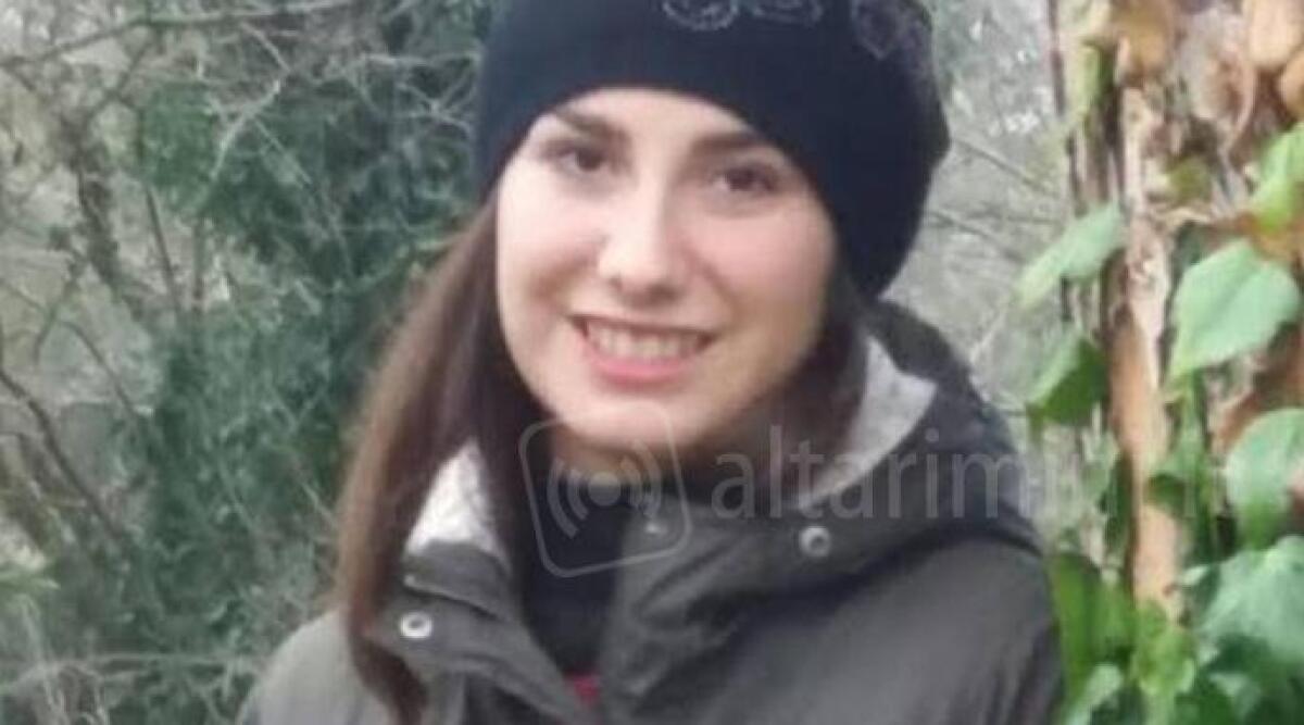 E' stata ritrovata Giada, la 16enne scomparsa da Riccione mentre prendeva il bus verso Rimini - 