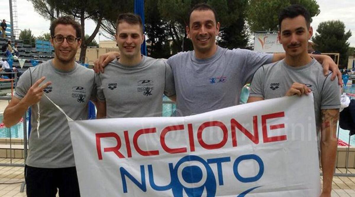 Nuovo record europeo per la staffetta 4x200 stile libero del Nuoto Master Riccione - 