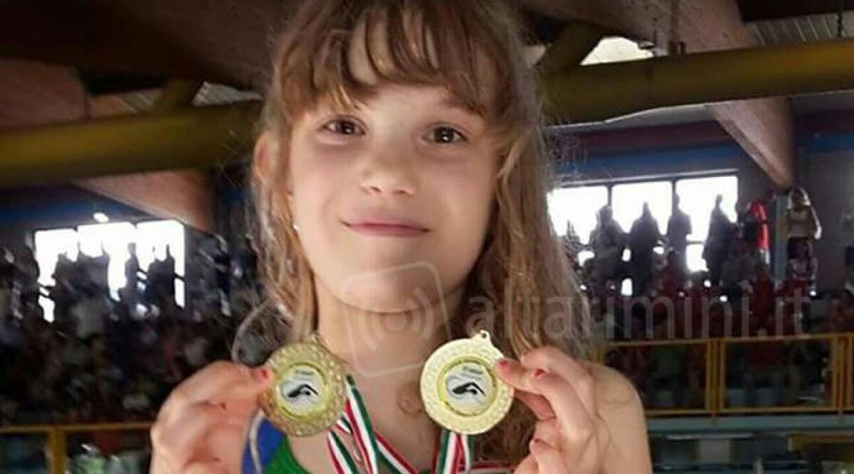 Nuoto, tris di medaglie d'oro per Fatima Fazi della Polisportiva Valmar di Novafeltria - 