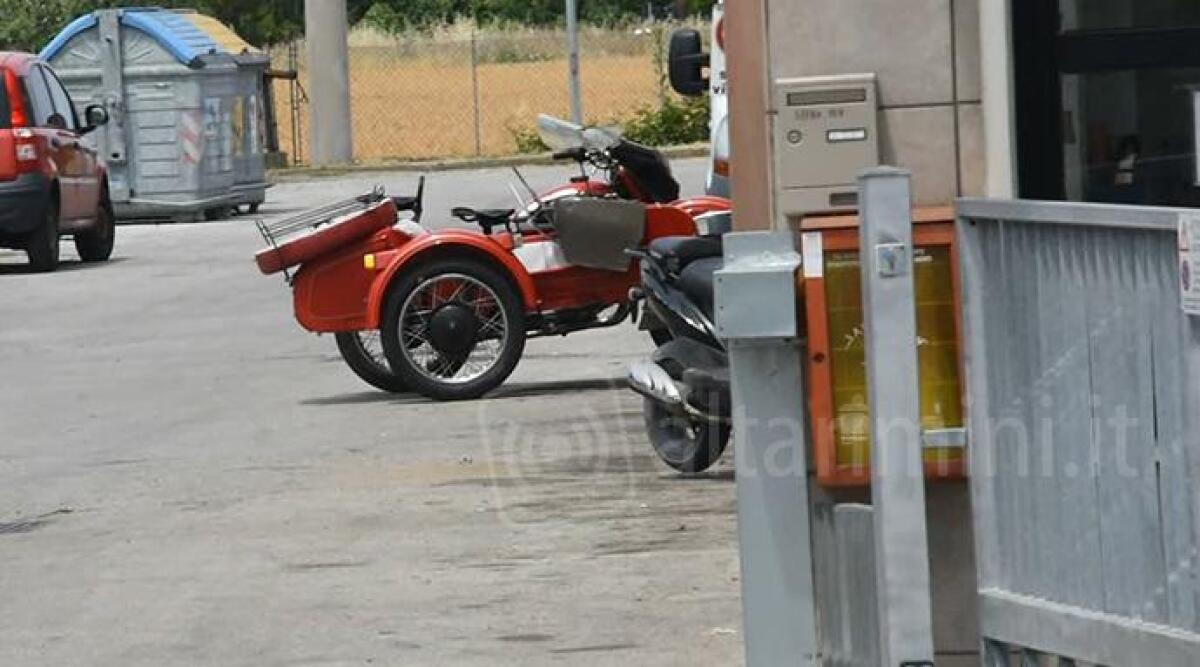 VIDEO: si ribaltano con il sidecar, due feriti gravi: stavano provando il mezzo in un piazzale a Spadarolo -