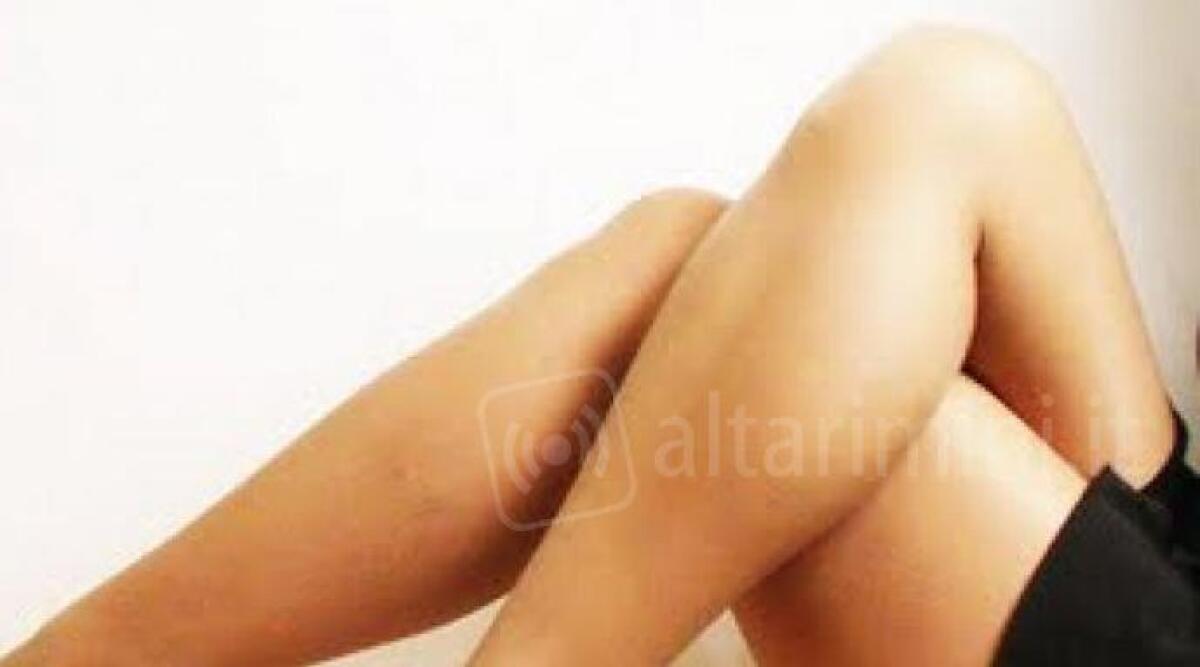 Faceva sesso con tre ragazzini minorenni anche di 13 anni: una 40enne nei guai - 