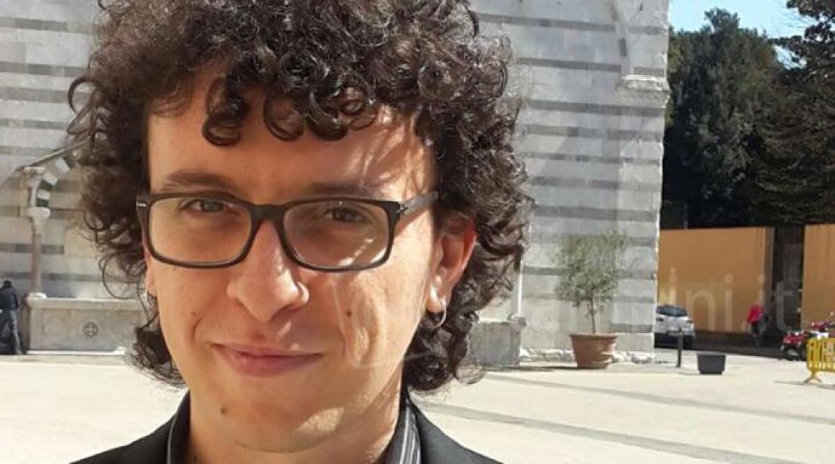 Fuga dei cervelli, rinuncia a insegnare all'estero per restare a Rimini: la scelta di cuore di Francesco Angelini -
