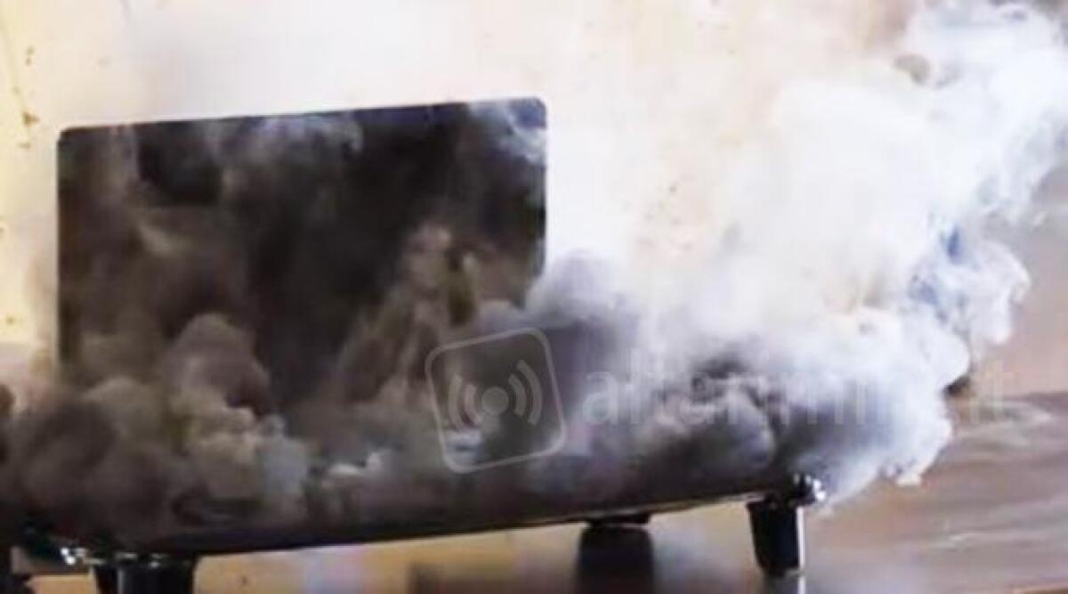 Fulmine sulla casa, esplode il televisore e bruciano le tende. Intervento dei Vigili del fuoco di Novafeltria -