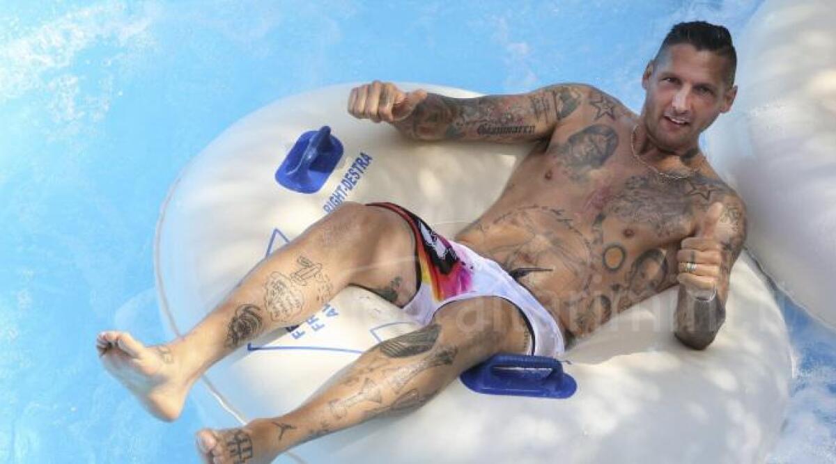 Il campione del mondo Marco Materazzi ad Aquafan per provare &lsquo;The Black Hole&rsquo; - 