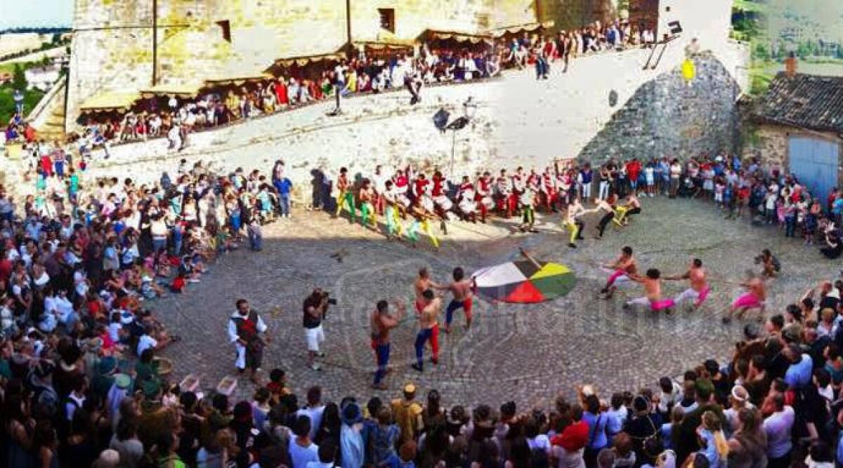 Alla scoperta di Monte Cerignone, weekend con il palio e rievocazioni medievali -