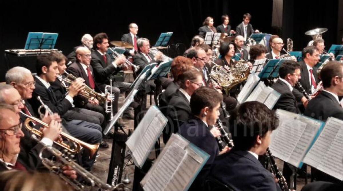 Omaggio a Fellini e a Nino Rota della Banda Citt&agrave; di Rimini a Castelsismondo - 