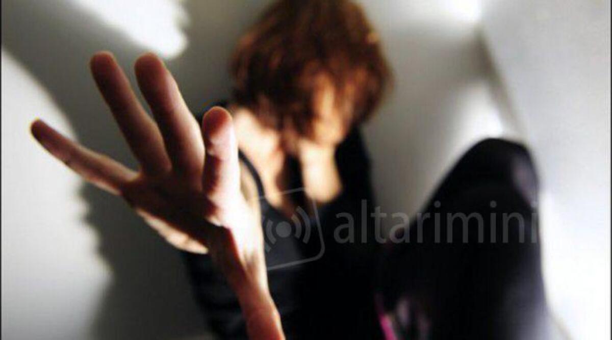 Non si rassegna alla fine della storia, pugno in faccia alla ex: in manette 29enne - 