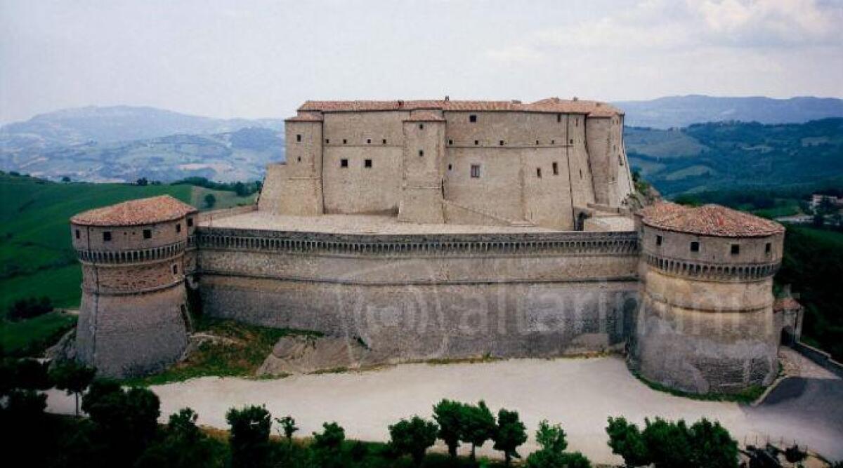 San Leo e San Marino &quot;gemellaggio&quot; nel nome della cultura: convenzioni ed iniziative tra musei - 