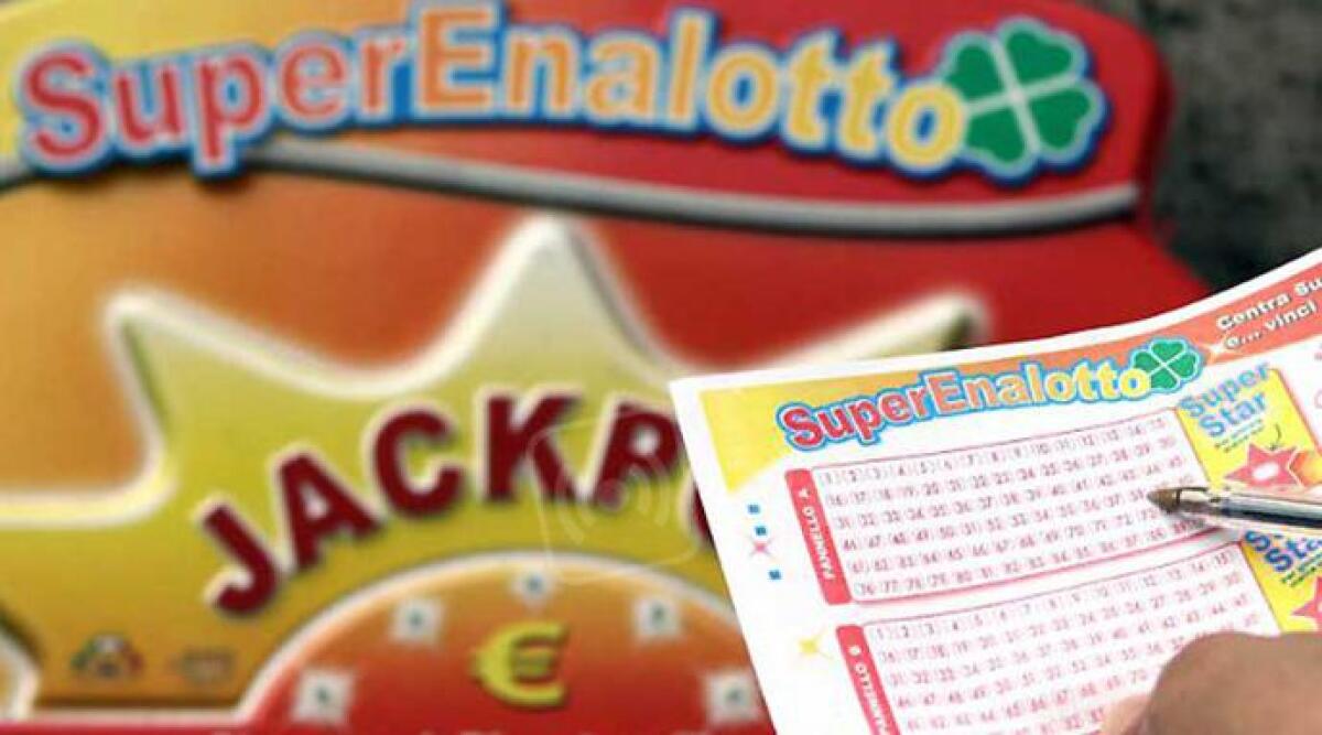 Superenalotto, fa 5 e sfiora il jackpot da 23 milioni, giocatore vince 154mila euro a San Giovanni in Marignano - 
