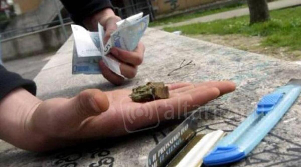 Bellariva, tre giovani spacciatori africani sorpresi di notte a vendere marijuana ai turisti - Foto di repertorio