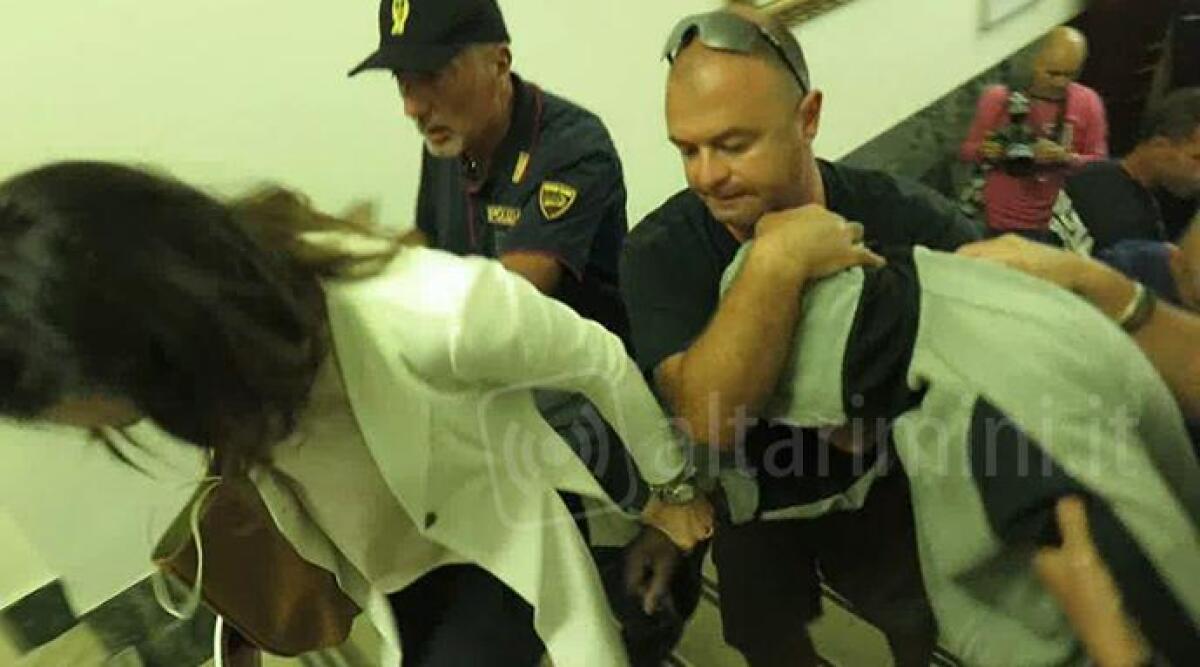 VIDEO: Stupri Rimini: presi 3 su 4. Tutti minorenni, due si costituiscono, uno viene fermato - 
