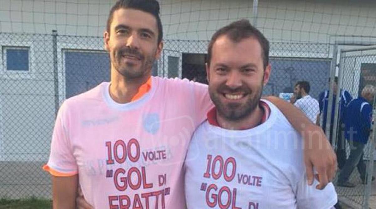 Gianni Fratti, il bomber da 100 reti del Pietracuta Calcio: 'che sorpresa mi hanno fatto i compagni!' -