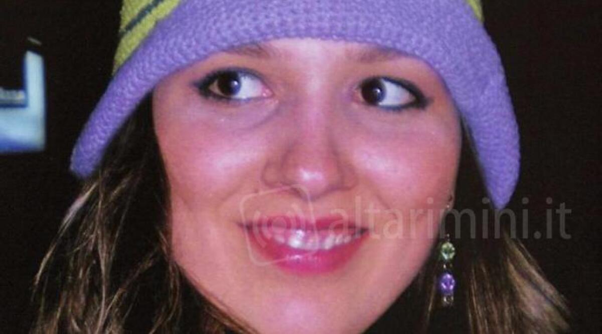 Uccise la compagna con un pugno a Rimini, ora chiede l&rsquo;oblio: 'cancellate il mio nome' - 