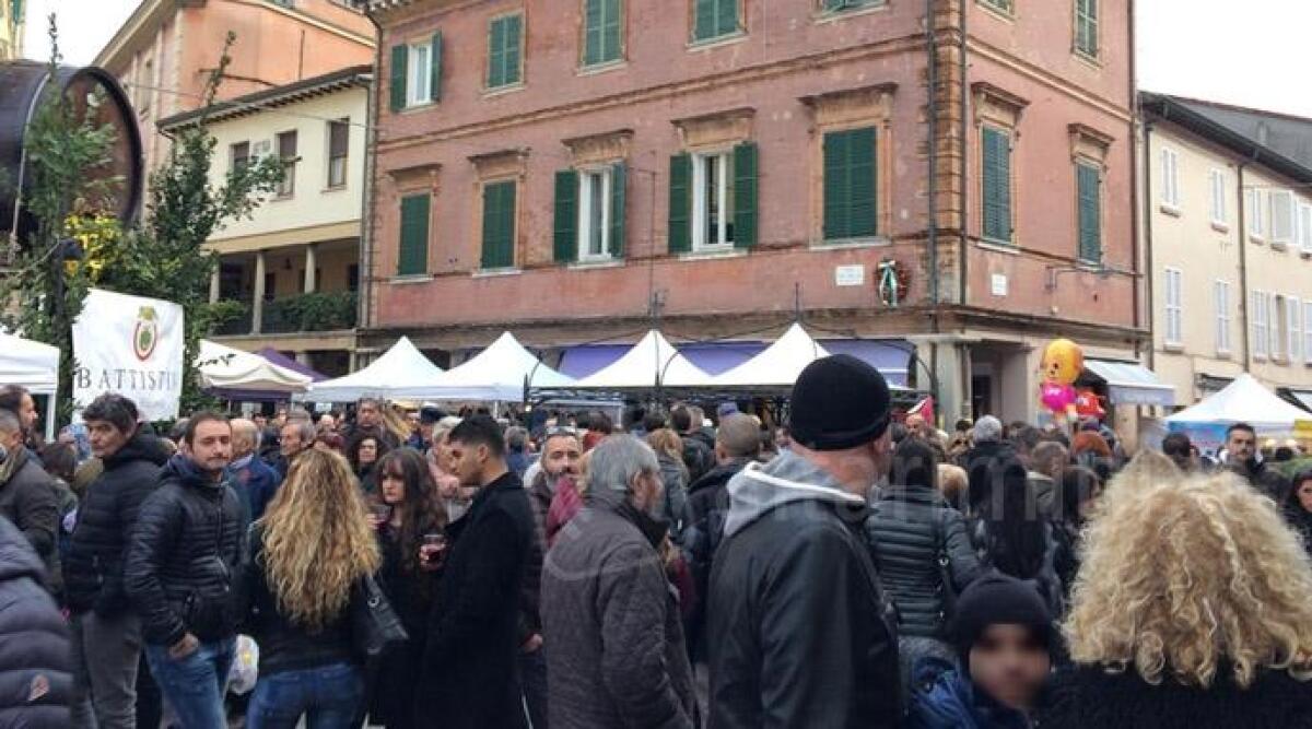 Santarcangelo, Forze dell'Ordine allerta per la fiera di San Martino: controlli mirati, accessi presidiati -