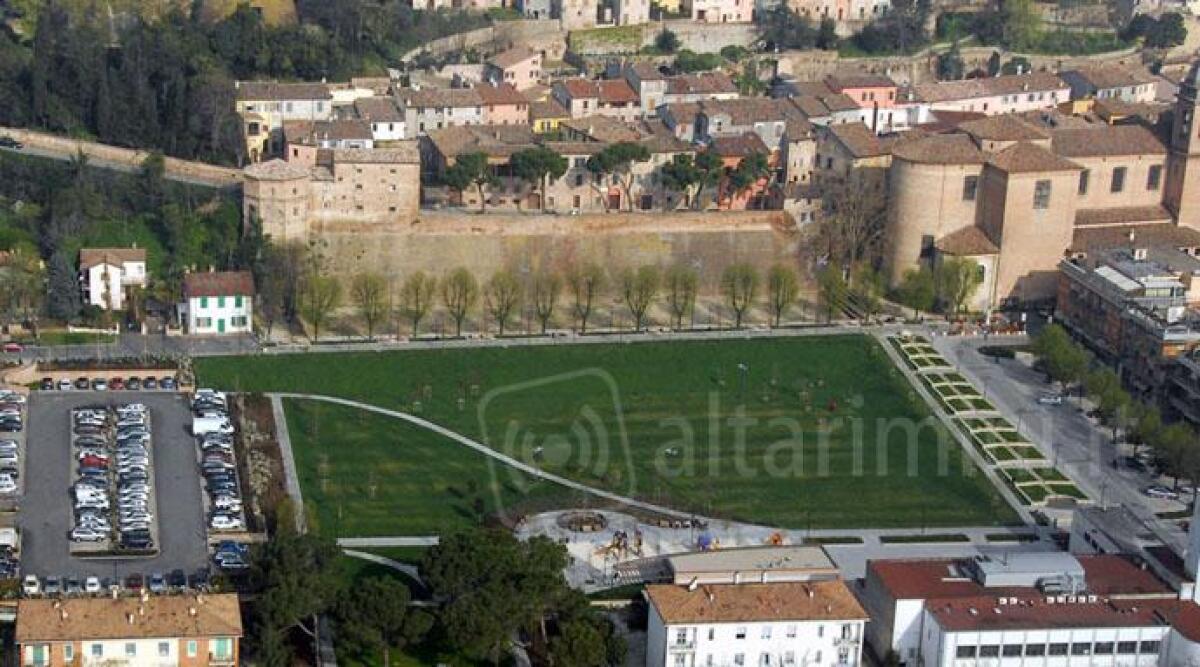 Santarcangelo, commercianti preoccupati: 'problema parcheggi, sosta minima troppo costosa' -