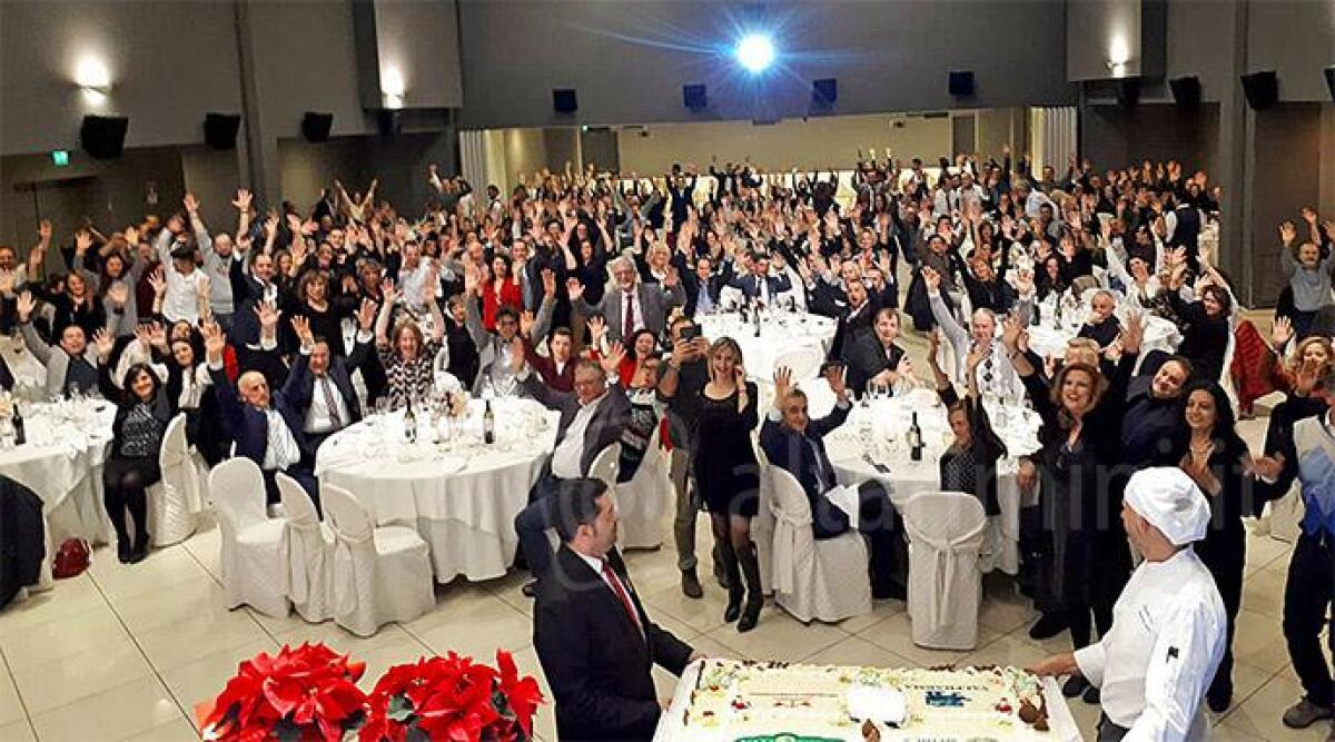 Oltre 300 dipendenti alla prima 'cena di Natale' del Gruppo Valpharma e ErbaVita - 