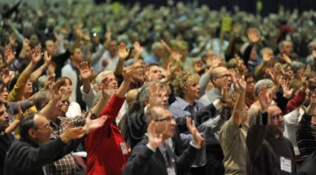 Rinnovamento dello Spirito, presenti oltre 4000 animatori al Palacongressi di Rimini - 