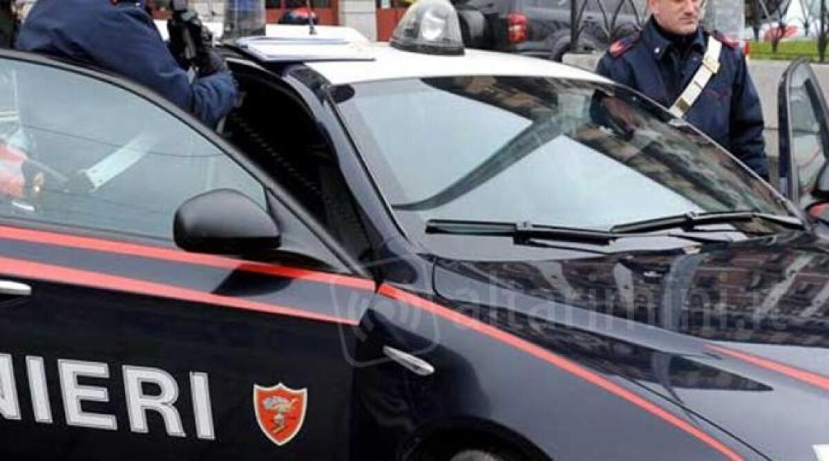Giovane albanese nel mirino dell'Arma: pedinato e controllato, con s&eacute; aveva 60 grammi di marijuana - 