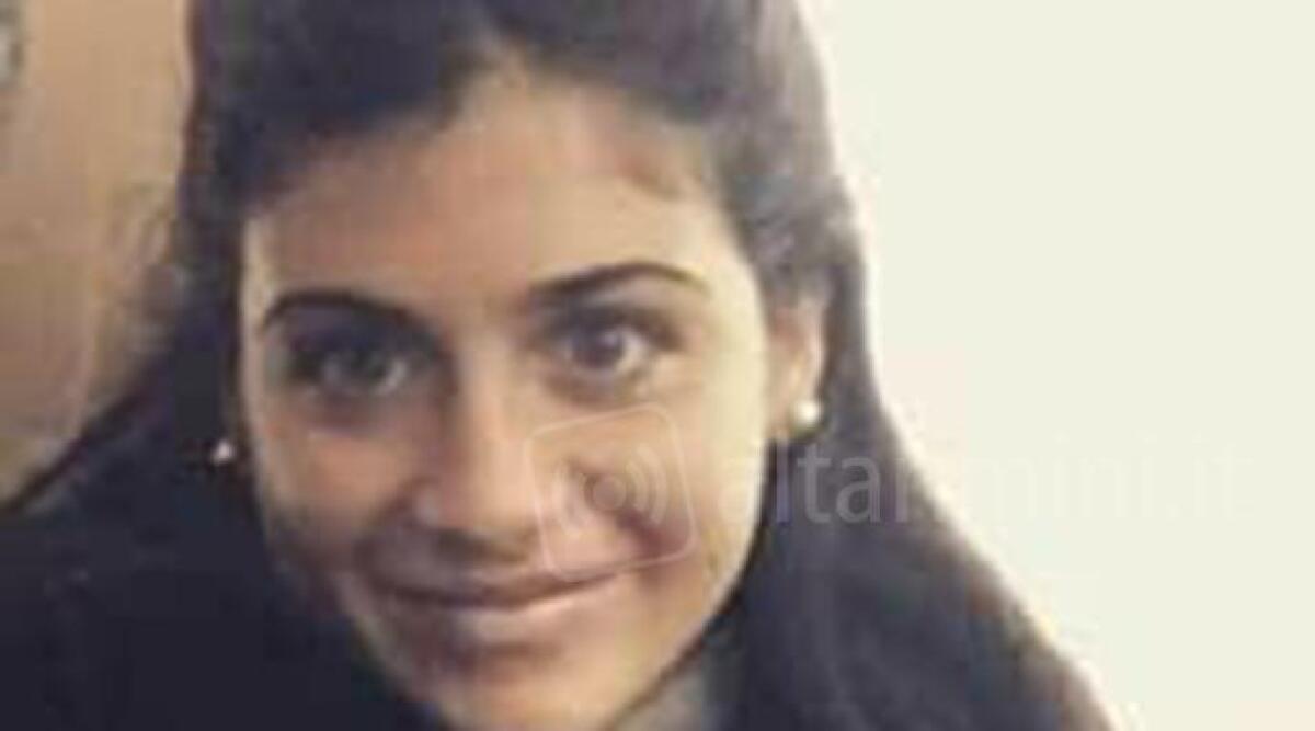Ragazza morta mentre compra il pane, a ucciderla &egrave; stata un'aritmia. La tragedia sabato mattina - 