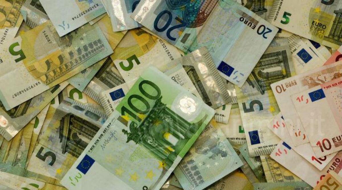Truffa alla 'Monte dei Paschi', ricicla un milione e 200 mila euro. Condannata broker a 4 anni e 6 mesi -