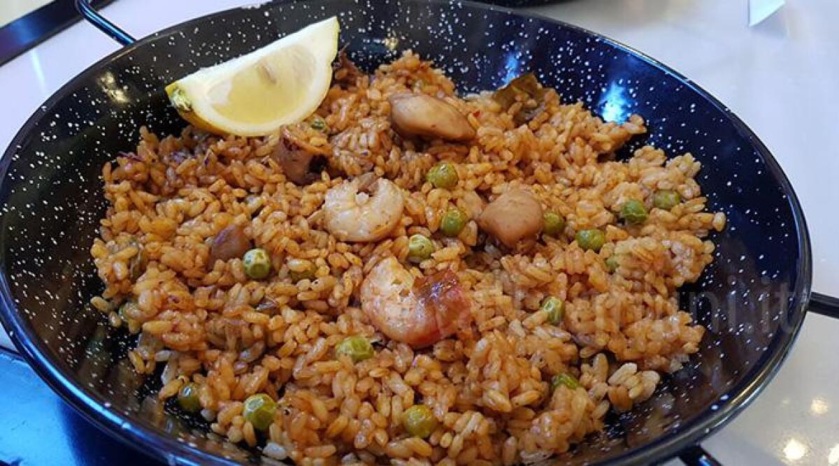 La Paella Spagnola sbarca a Rimini, il 100 Montaditos amplia la sua offerta con nuovo menù -