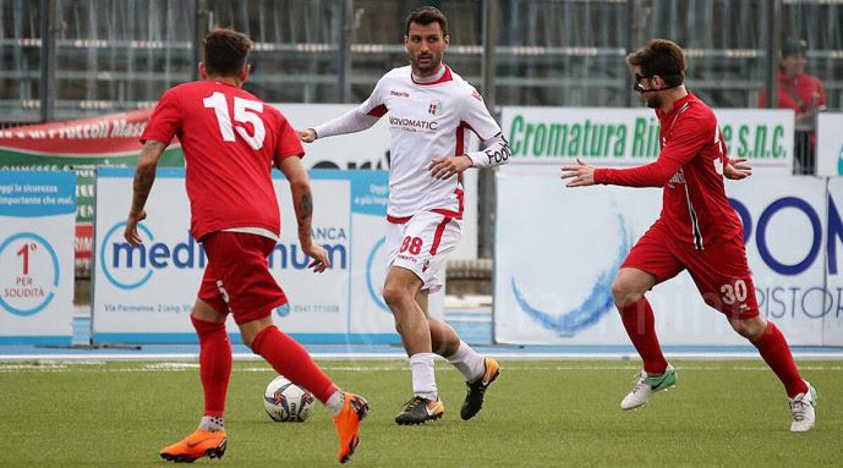 Rimini Calcio, Traini non basta. Pari 1-1 con il Trestina e festa promozione rinviata. IL VIDEO - 
