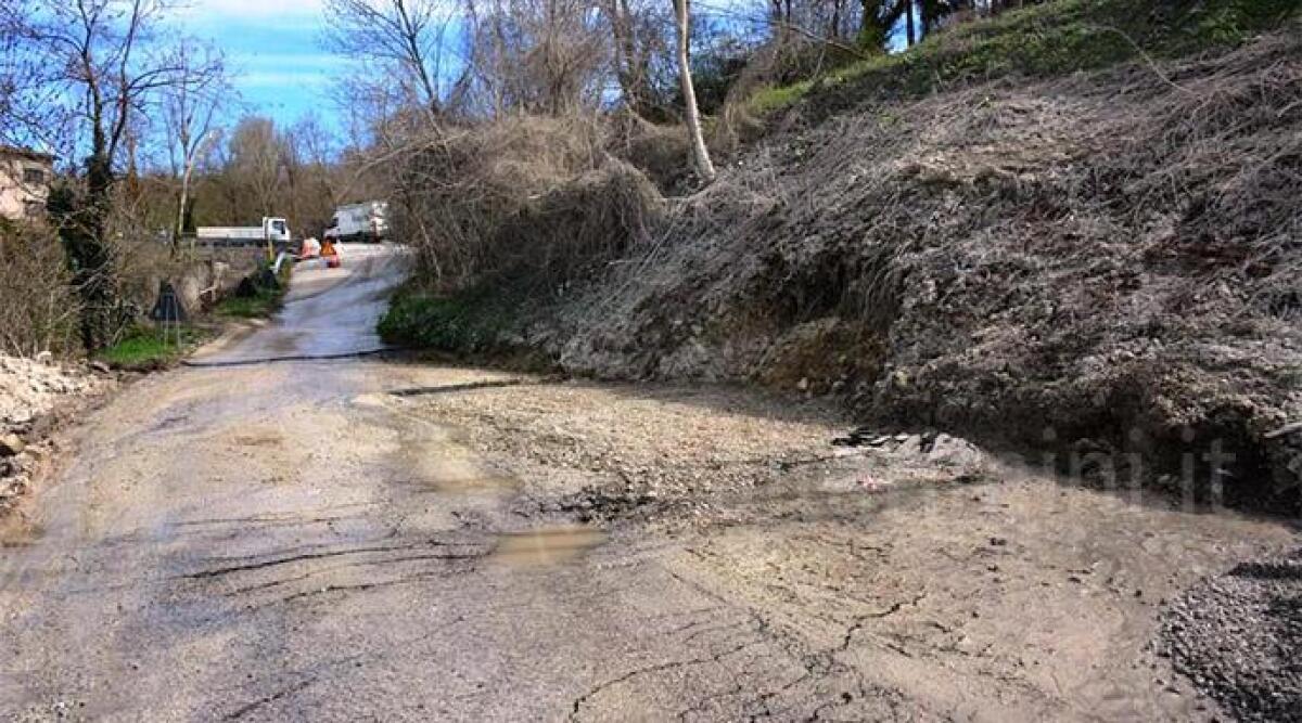 Pennabilli, frana fece evacuare una famiglia. Casa ancora non agibile: gli 'sfollati' senza più i contributi per l'affitto -