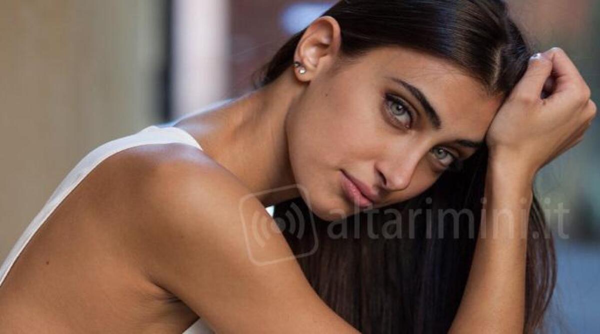 Una riccionese in lizza per la fascia di Miss Mondo: Elis Mati alle finali nazionali - 