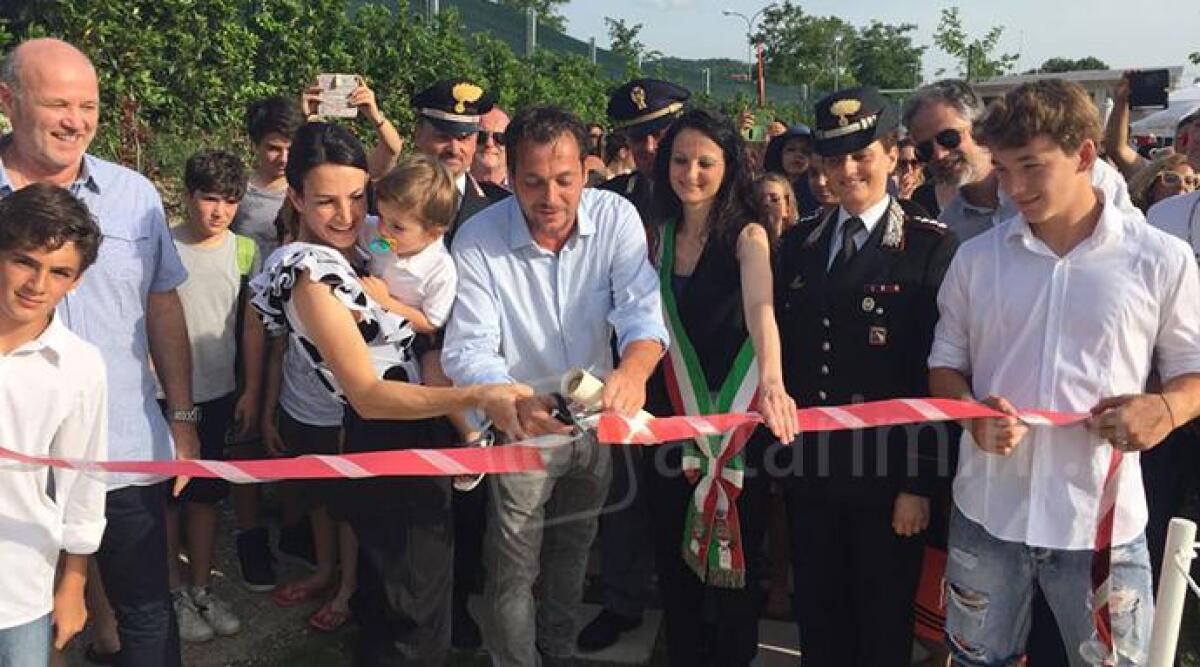 FOTO: Novafeltria, centinaia di persone hanno risposto 'presente' all'inaugurazione della nuova piscina Tanha - 