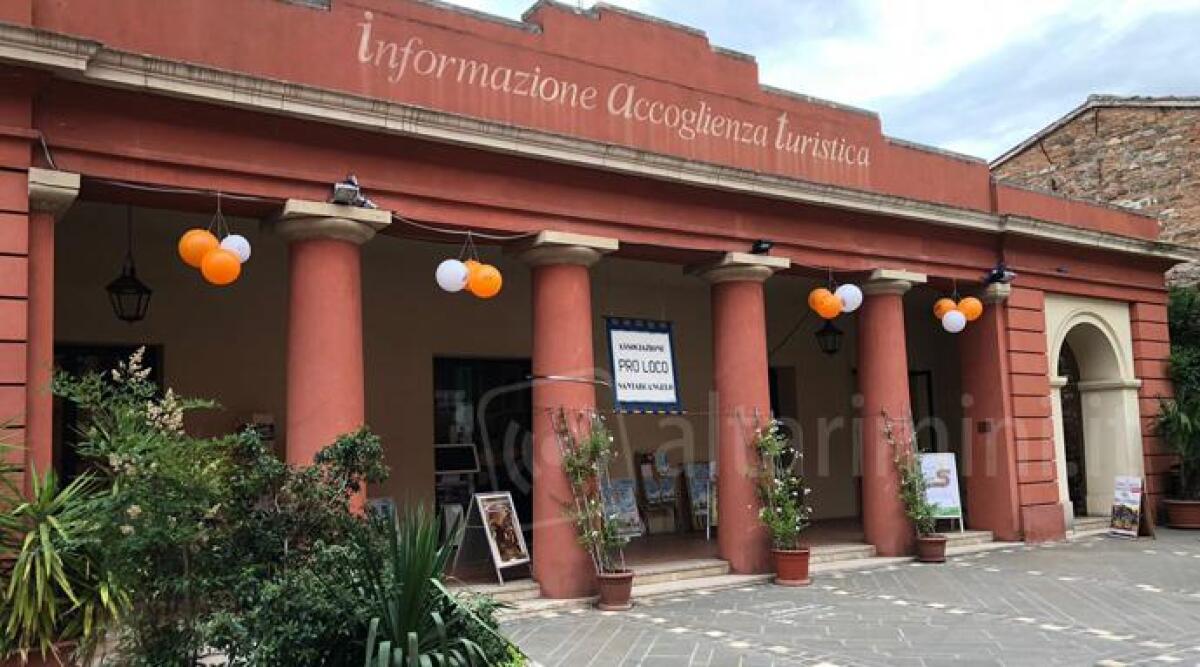 Santarcangelo e i bambini, la festa per le famiglie con musica, mercatino e il cabaret di Paolo Cevoli - 