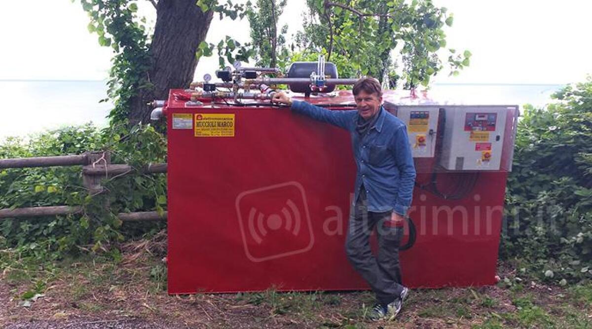 Gabicce: per evitare incendi, Marco Muccioli dona un mega impianto contro il fuoco nei boschi - 