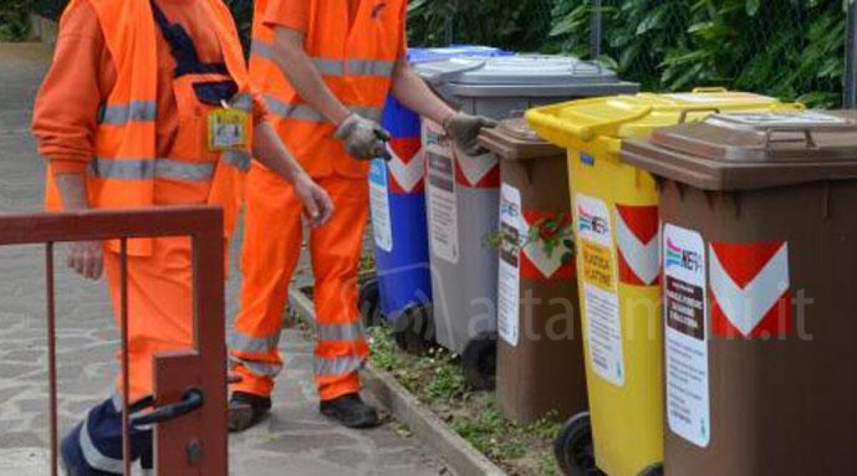 Raccolta rifiuti porta a porta dal 2 luglio anche a Riccione Paese, coinvolte 3500 utenze - 