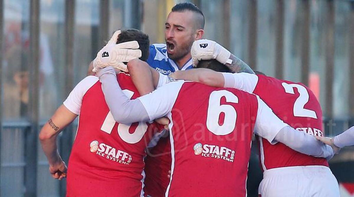 Rimini Calcio, ufficiali Viti e Volpe e il terzetto di giocatori dall'Atalanta. La ROSA -