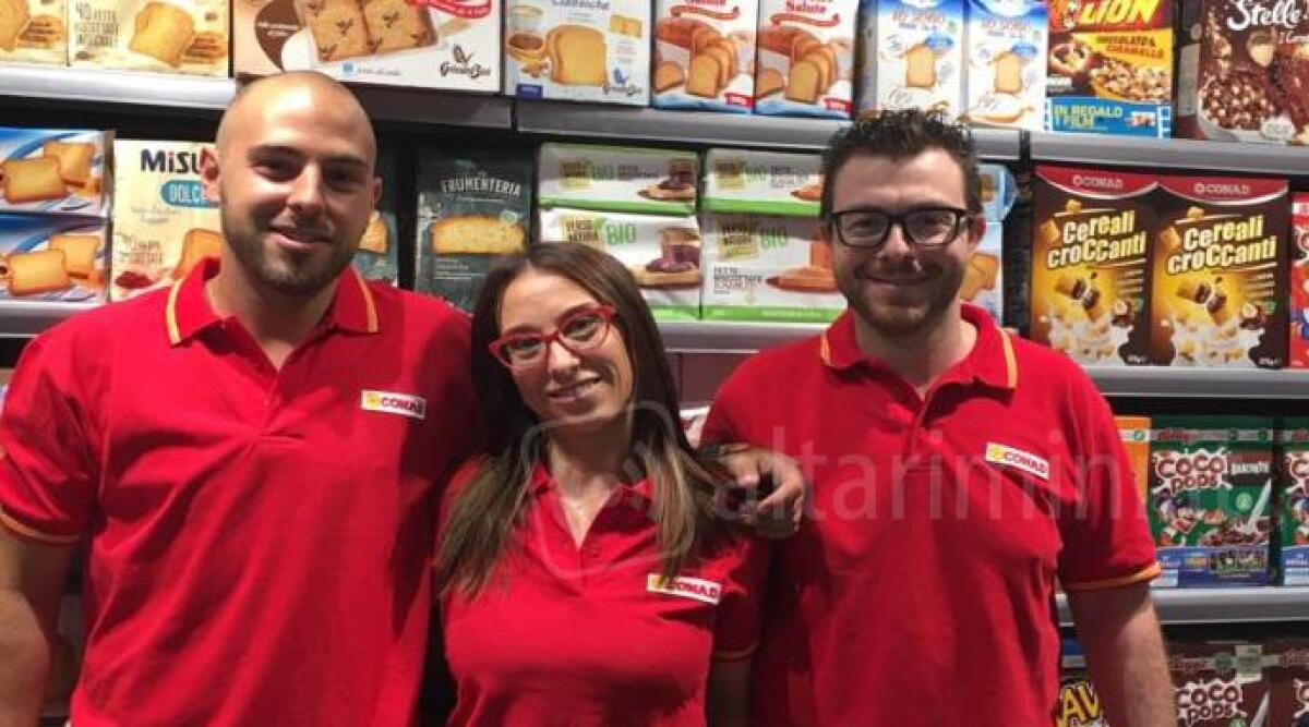 Novafeltria: riapre dopo la ristrutturazione il Conad, la gestione a tre giovani del territorio - 