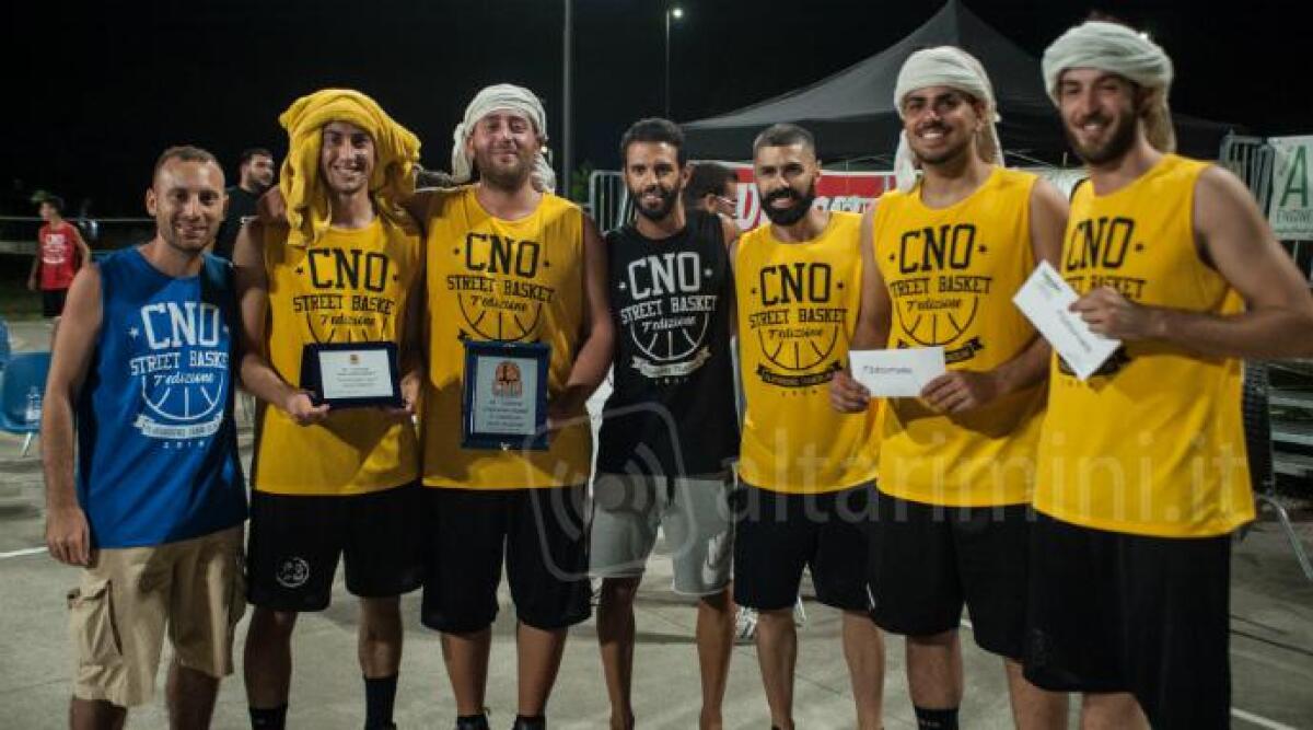 Basket, al CNO Street Basket successo tra i Senior di 'Napoli Maniac'. Tutti i premiati -
