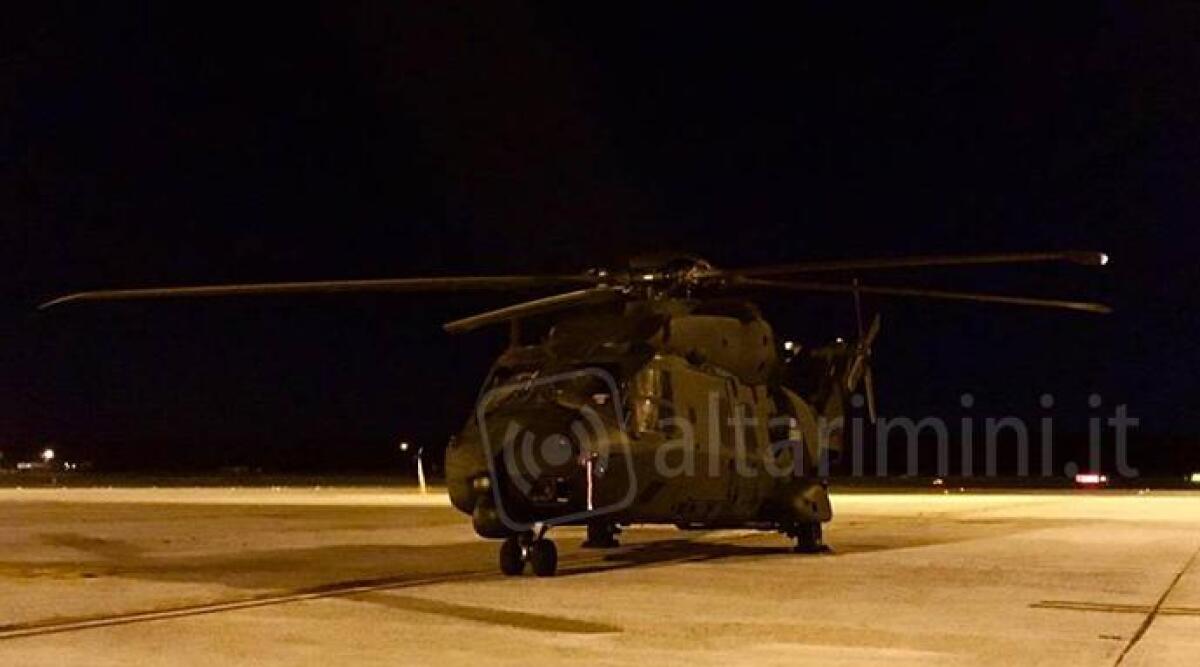 Elicotteri da guerra nella notte, si lamentano residenti: "Boato continuo nelle orecchie" - 