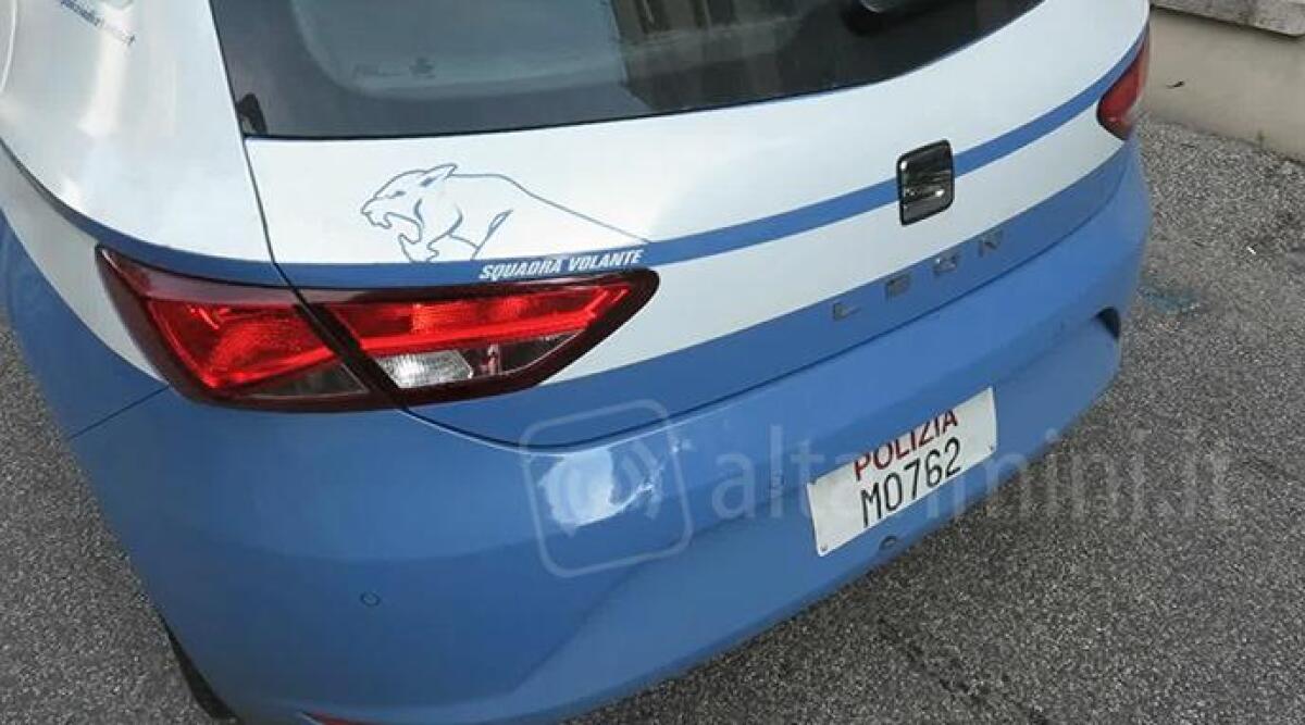 Rimini, aggredito tunisino a bastonate per rubargli lo zaino. Arrestato 23enne indiano - 