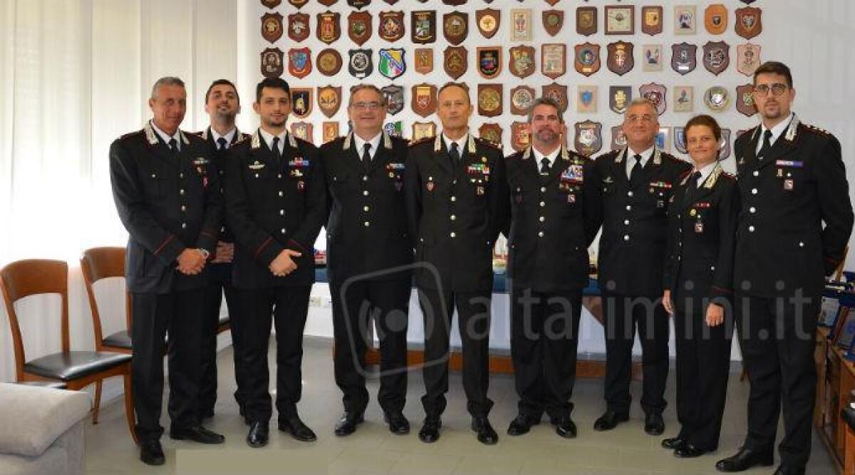 Comandante della Legione regionale dei Carabinieri Generale Adolfo Fischione trasferito a Roma, il saluto a Rimini - 