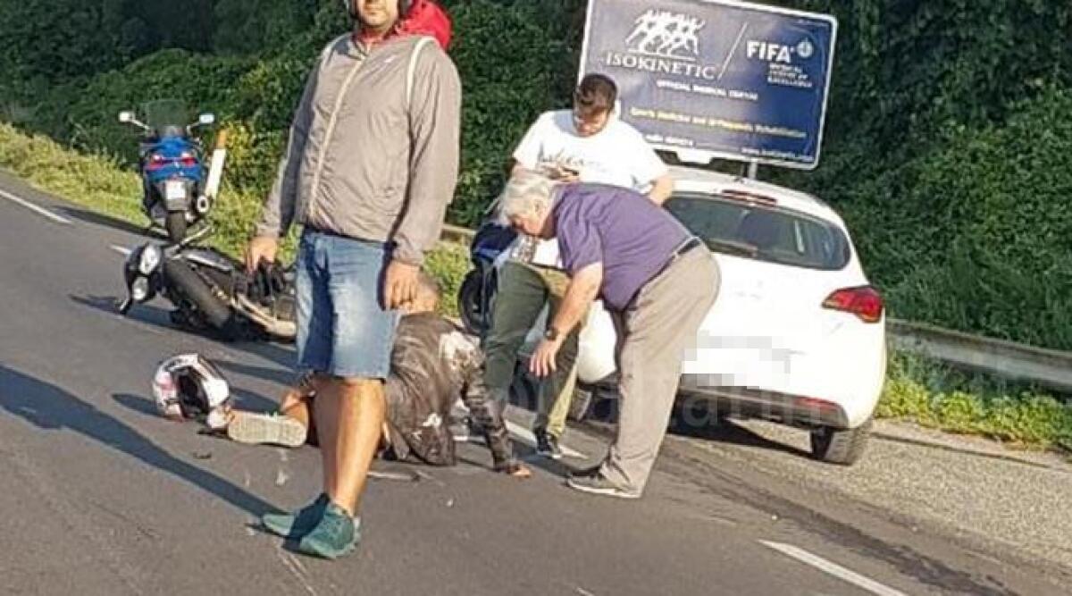 Incidente stradale a Rimini, auto e moto si scontrano, una persona ferita - 