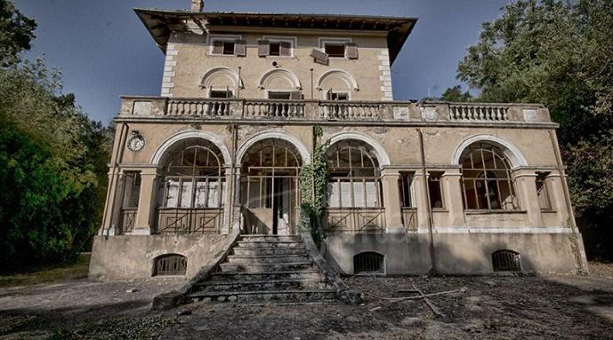 Luoghi fantasma di Rimini: dal Paradiso a Villa Ombrosa. Ecco gli edifici dimenticati destinati all'oblio - 
