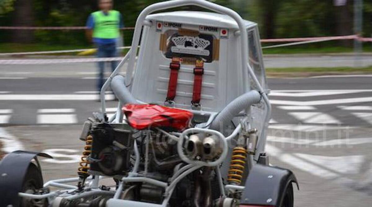 Passione motori, spettacolare gara di Ape Cross a San Marino: &egrave; la gara conclusiva di campionato - 