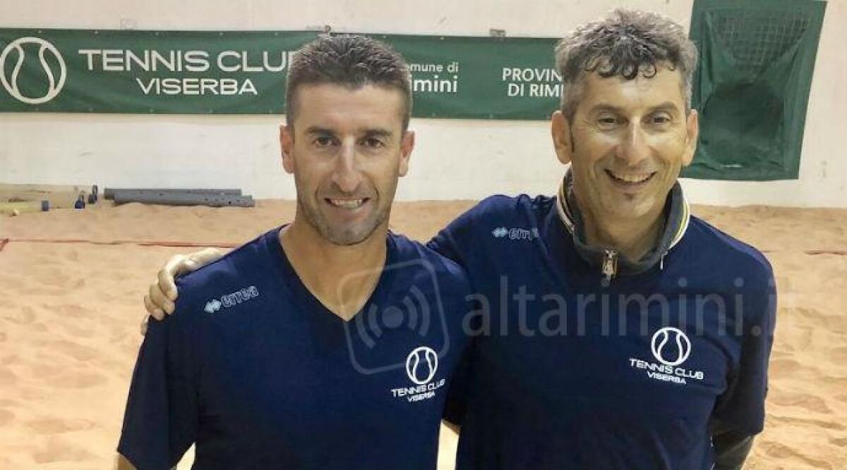 Beach tennis Viserba, in fuga nel girone A Zammarchi-Guidi, nel B a punteggio pieno solo Bertozzi-Crociati - 