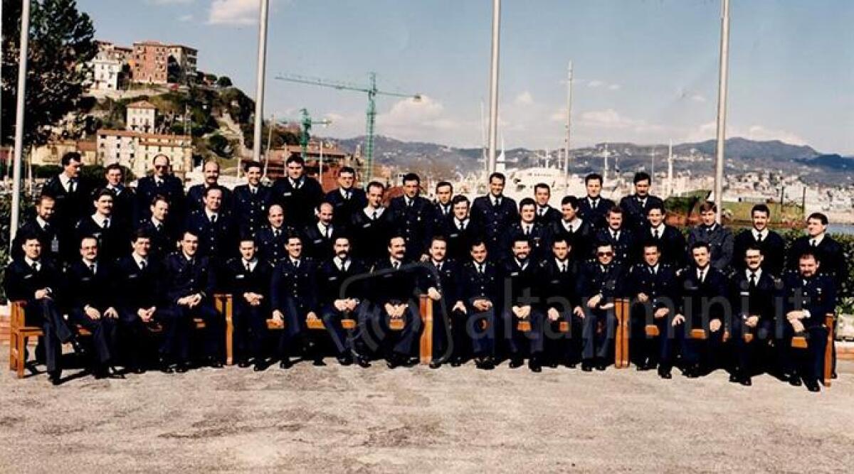 Si ritrovano a Rimini dopo oltre 40 anni dal servizio militare: compagni di camerate, ma 'amici per sempre' - 