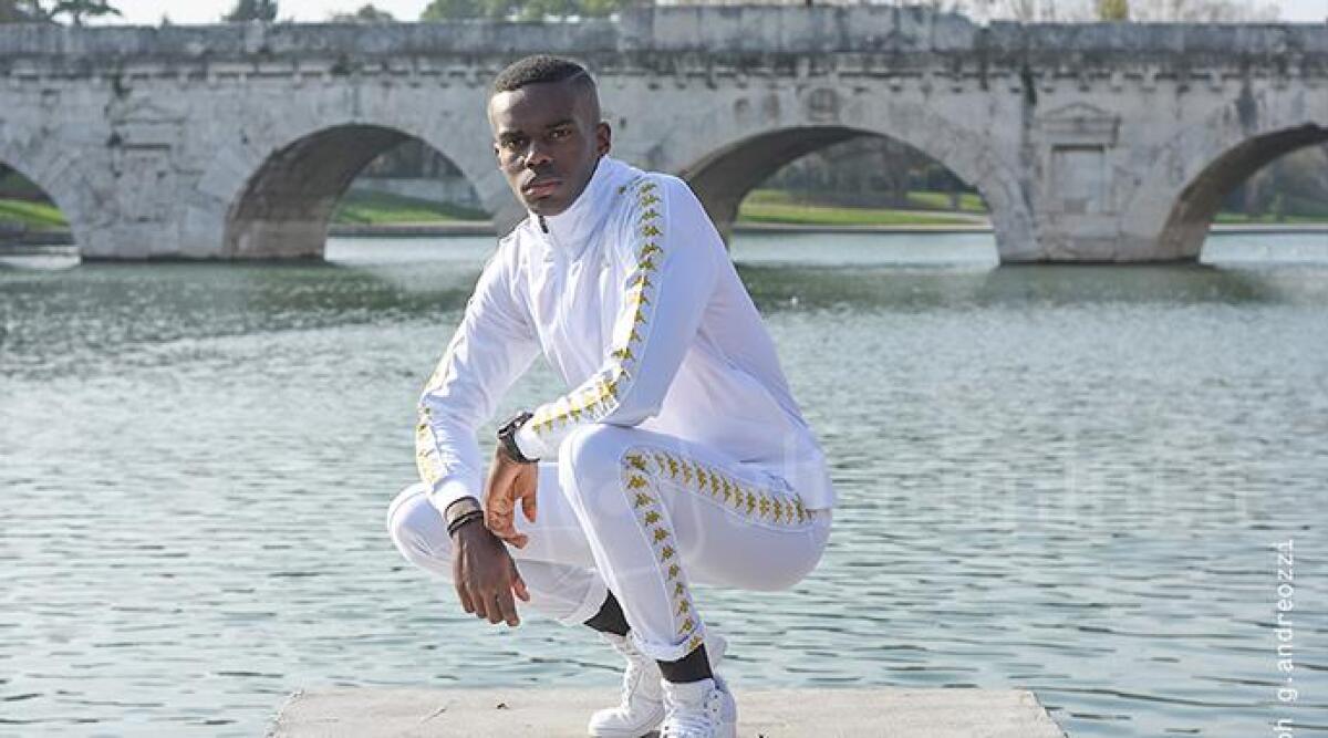 Da tossico rapinatore senza speranza a cantante rap. La storia di rinascita di Jhonny - 