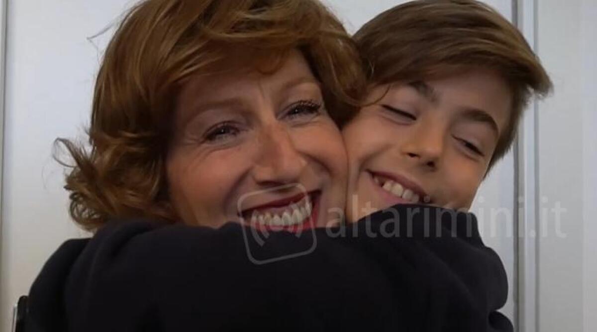 Parrucche gratuite per donne malate di cancro, il progetto anche a Rimini - 