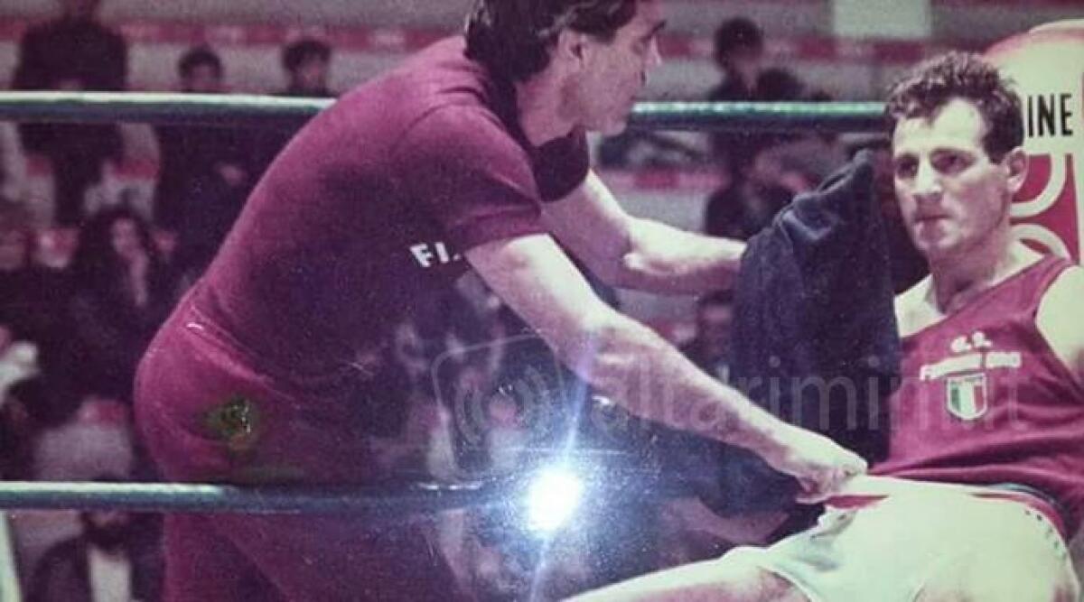 Ecco perch&egrave; lo chiamano 'Siluro', la storia dell'ex pugile riminese Scarpellini. Una vita tra ring e guantoni - 