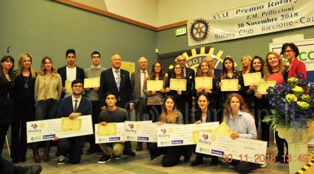 Rotary, assegnate le borse di studio per i migliori studenti diplomati. Ecco chi sono - 