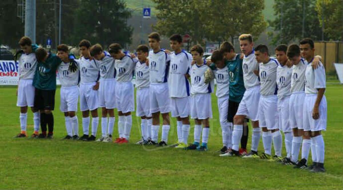 Calcio giovanile, i Giovanissimi 2004 dello Junior Coriano si qualificano al campionato Regionale - 
