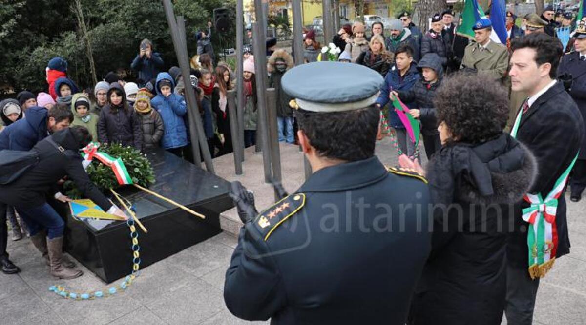 FOTO Rimini celebra la giornata della memoria al parco dei caduti nei lager - 